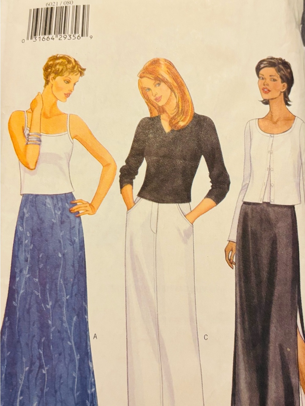 Vintage Butterick 6021 Sewing Pattern  Skirt  Sizes 8-10 Pre Owned